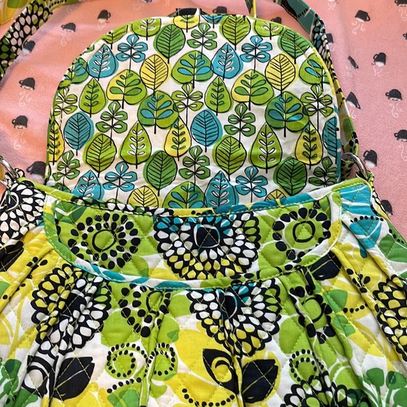 Vera Bradley mother daughter purses. Never used. Like new. Limes up pattern. - Picture 2 of 9